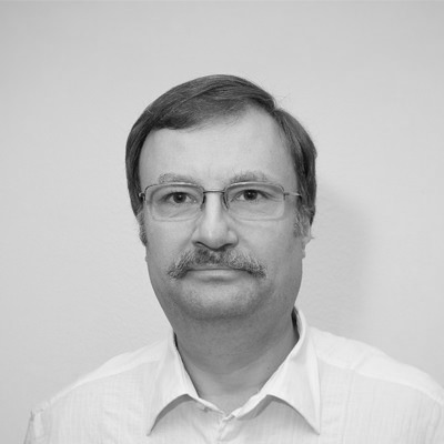 Adam-Kapovits_bw